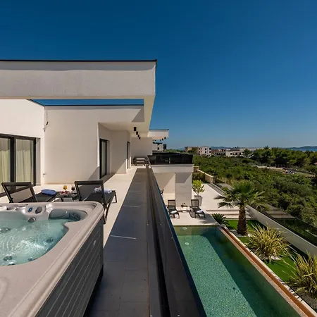 Posh Zadarvillas *