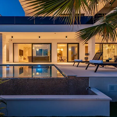 Posh Zadarvillas Willa