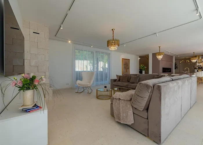 Villa Posh Zadarvillas *