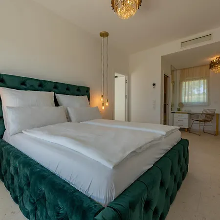 Posh Zadarvillas ザダル