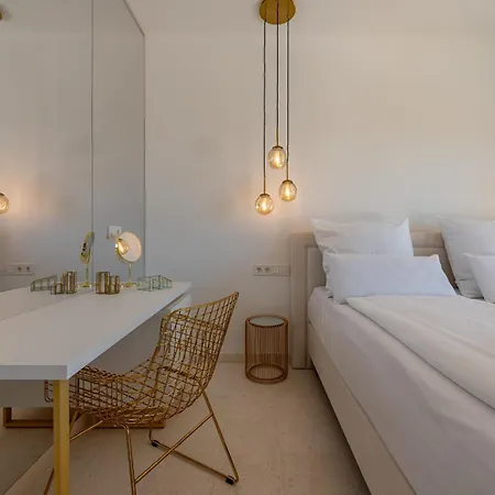 Posh Zadarvillas ヴィラ ザダル