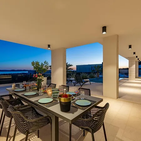 ヴィラ Posh Zadarvillas ザダル